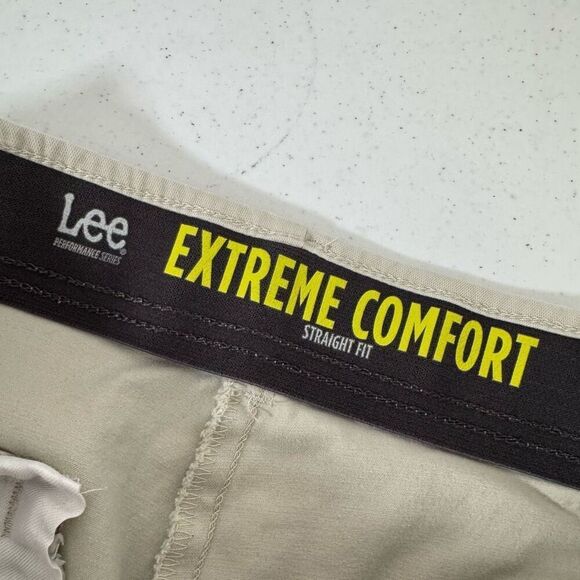 Lee Men's Cargo Pants - Light Beige - Picture 10 of 14